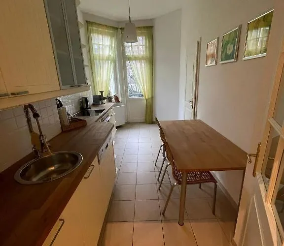 18 Boutique Mit Gartenblick Kostenfreies Parken Zoo Und Zentrum Fusslaeufig Apartmán