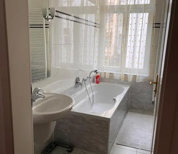Apartmán 18 Boutique Mit Gartenblick Kostenfreies Parken Zoo Und Zentrum Fusslaeufig *