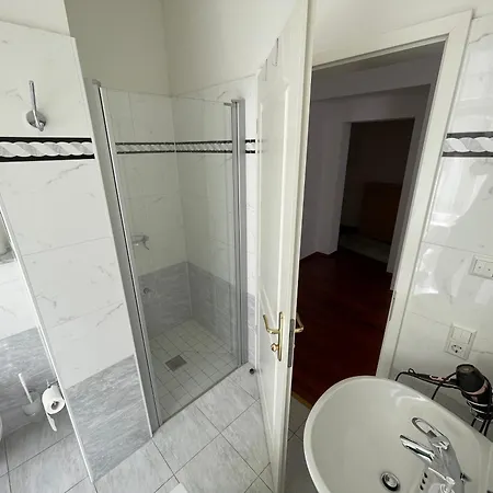 18 Boutique Mit Gartenblick Kostenfreies Parken Zoo Und Zentrum Fusslaeufig *