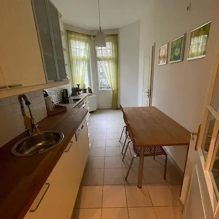 18 Boutique Mit Gartenblick Kostenfreies Parken Zoo Und Zentrum Fußläufig Apartment
