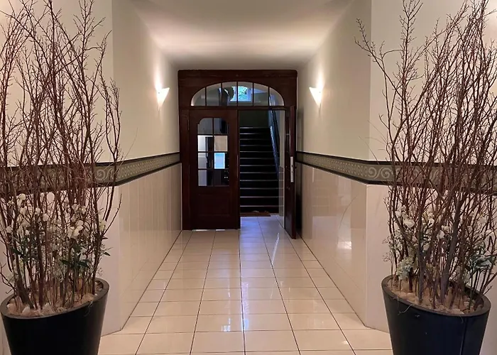 18 Boutique Mit Gartenblick Kostenfreies Parken Zoo Und Zentrum Fusslaeufig Appartement *